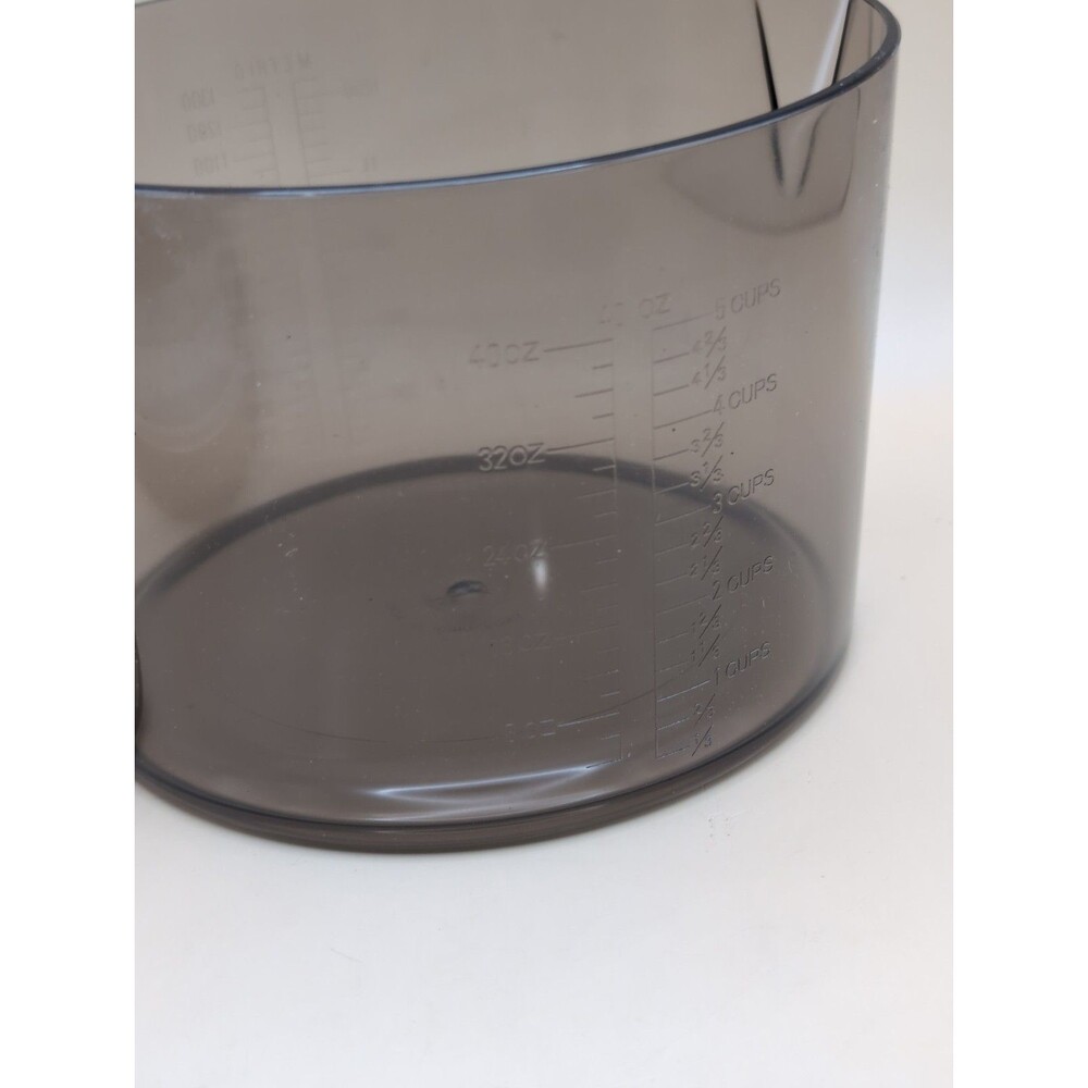 Kitchen Scale Adjustable Lightweight Plastic With 40 Oz. Pourable Measuring Cup - Picture 12 of 14